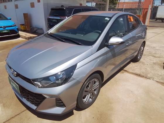 HYUNDAI HB20S 1.0 TGDI FLEX COMFORT PLUS AUTOMÁTICO HYUNDAI HB20S 1.0 TGDI FLEX COMFORT PLUS AUTOMÁTICO